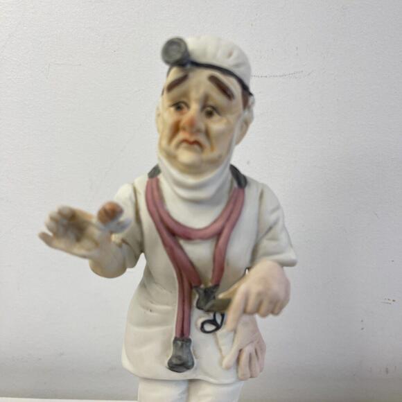 Vintage Geo Z. Lefton Surgeon, Doctor Ceramic figurine, Made In Japan 8" - Picture 2 of 5